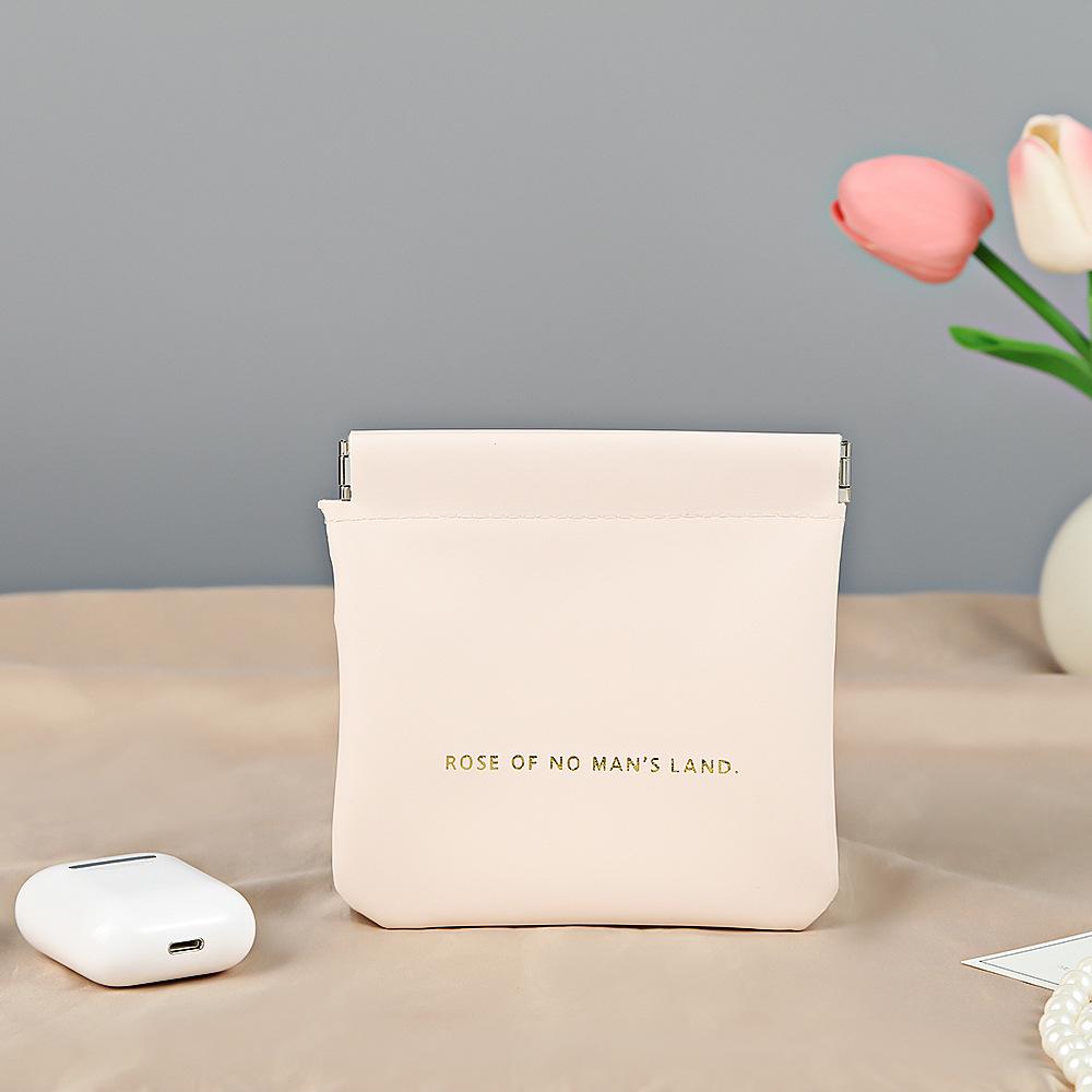 Spring Clip Red Envelope Multifunction Organizer: Portable Data Cable & Jewelry Holder with Auto Closure Coin Pouch