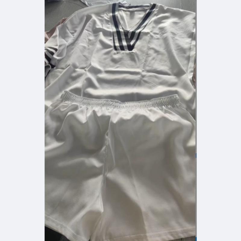 A New French Laid-Back Greek Vacation Style V-Neck Black Striped Women'sTop+ Shorts for A Comfortable And Casual Seaside Vacation 2pcs Set