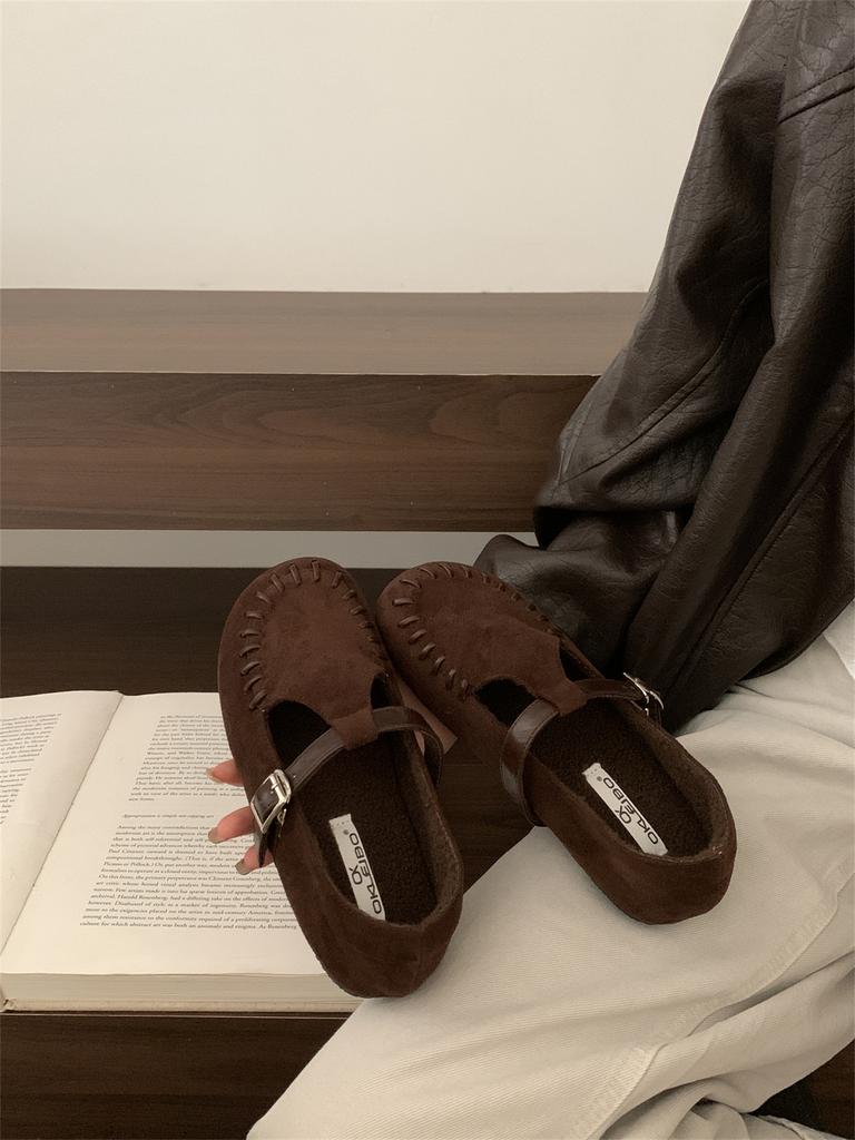 Korean version of retro style flat-bottomed velvet leopard print single shoes women's 2025 new models with skirts versatile one-word belt Mary Jan