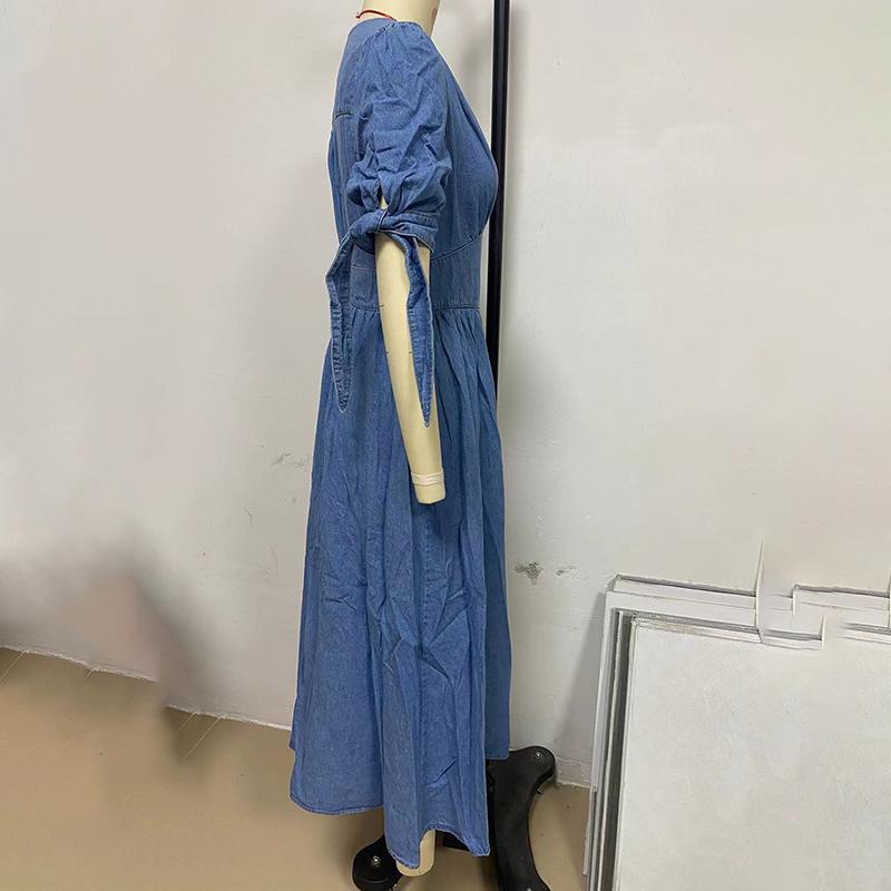 Fashion Sexy V-neck Denim Dress Women's Single Breasted Half Sleeved A-line Dress Solid Color Commute Minimalist Dresses Spring and Summer New