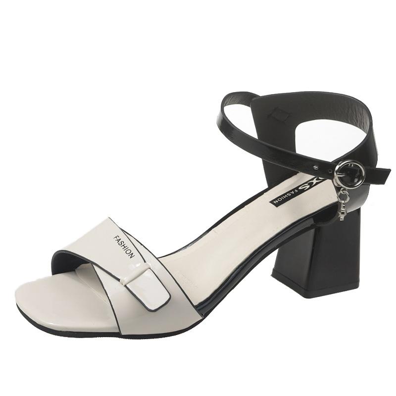 Una parola con il colore del tacco medio abbinato Ai sandali con tacco medio  studente Stile fatato femminile Primavera ed estate 2021 Nuove scarpe  coreane con tacco spesso acquista in modo economico —