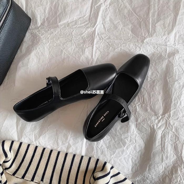 [Grape Mother of the Same Style] Odin Art Exhibition~ the Ro * Square Head Leather Buckle with Flat Bottom Mary Jane Women's Single Shoes