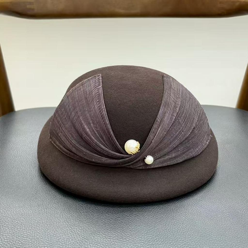 Französischer Promi-Stil Hanf-Seiden-Schleife Wollbarett Herbst- und Winter-Malerhut Eleganter Zylinder Mode Stewardessenhut