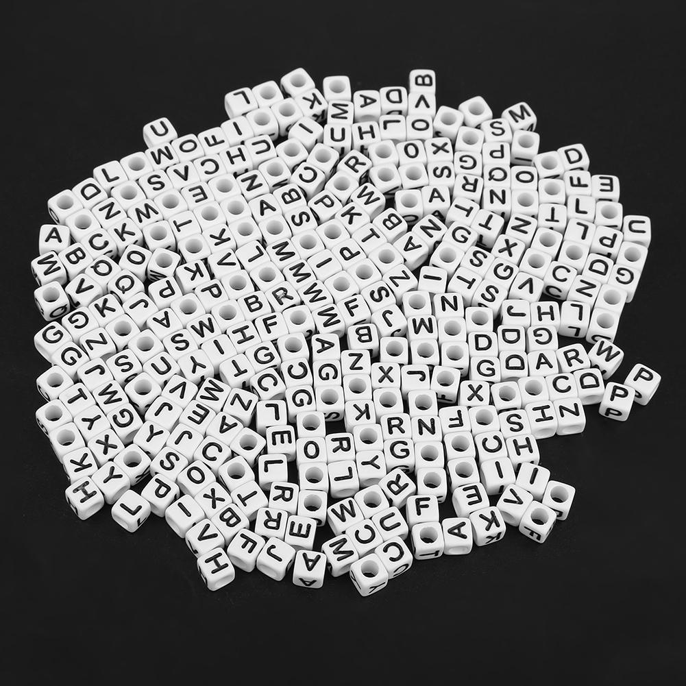 300Pcs White Acrylic Single Letter Cube Beads A Z DIY Bracelet Necklace Accessories