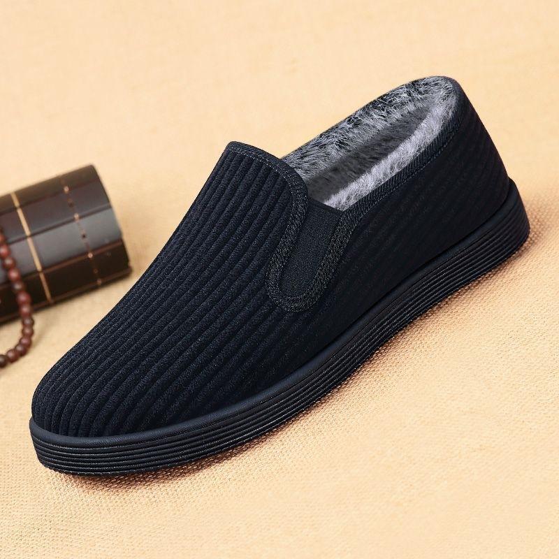 

Мужские повседневные нескользящие туфли на плоской подошве, мягкие, легкие, утолщенные мокасины, теплые, удобные, хлопковые туфли для зимы, размер 39-44 44