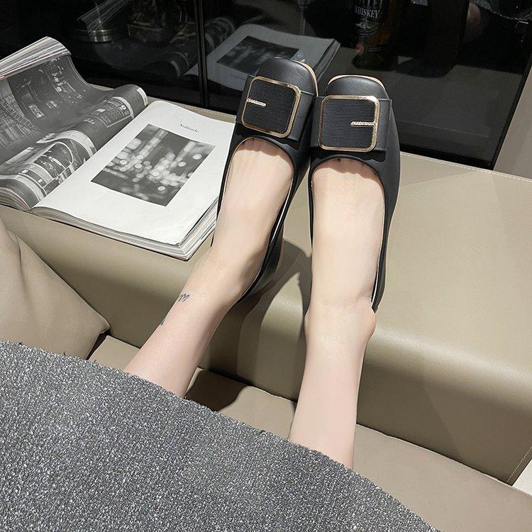 French Flat-bottomed Light-mouth Single Shoes for Women's Autumn New Popular Lightweight Soft-soled Comfortable Doudou Shoes Temperament Nude Boat Sho