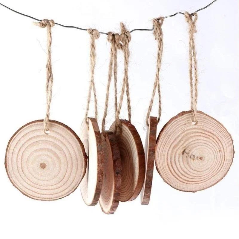 10 / Set of 6 Cm /2.34 Inches Christmas Tree Ornaments Diy Shooting Props Hand-painted with Holes Wood Chip Painting