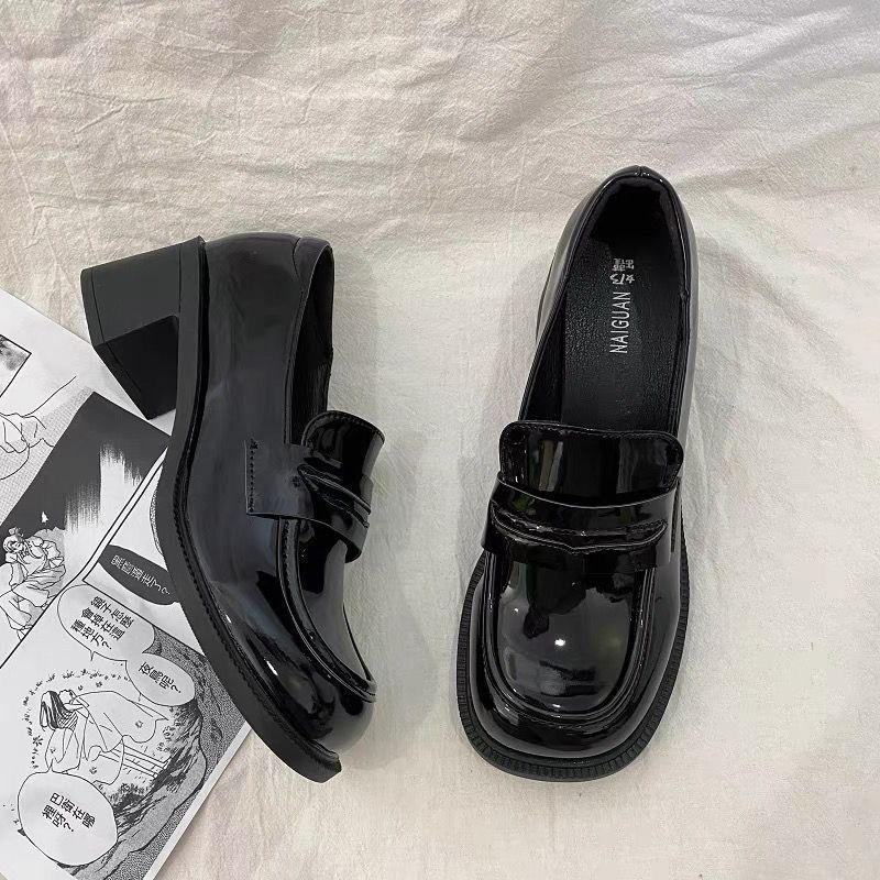 Japanese jk small leather shoes 2025 spring and autumn new college style simple basic versatile square head thick heel uniform single shoes women