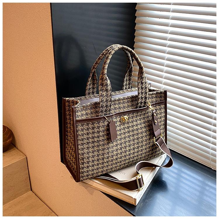 

Жіноча полотняна сумка великої місткості 2024, нова осінь і зима для дозвілля, широкосмугова сумка, портативна сумка для приміських поїздок