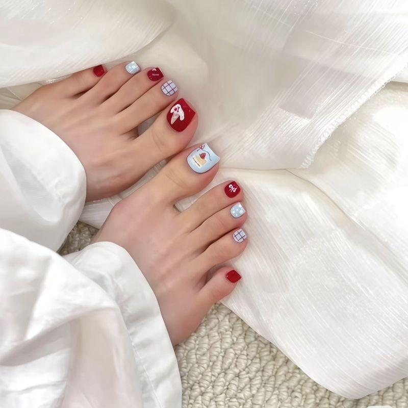 

Ankle Nail Wear Nail Stickers Summer Cute Young Adult Graffiti Ice Cream Cake Show White and Red Fake Nails Ice cream cake-toenail slices