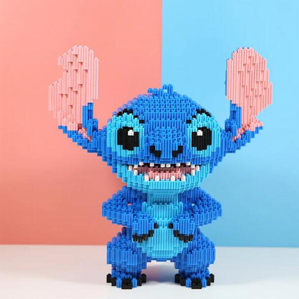 1 Set (33cm) Stitch Building Blocks Toy (Including 5600 small building blocks)