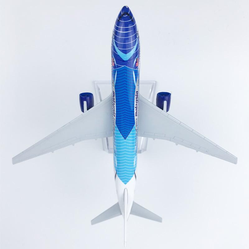 16cm for Malaysia Wave Line B777 Airplane Diecast Metal Finished Aircraft Model Decorative Bookcase Suitable for Gift Giving