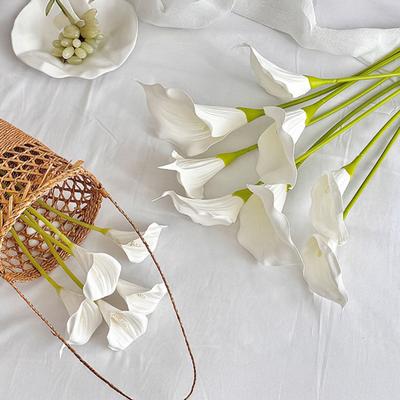 Decorațiuni pentru casă – Flori decorative şi coroane de flori