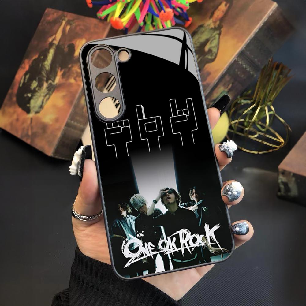 Japan Band ONE OK ROCK Handyhülle Für Samsung Galaxy S25 S24 S23 S22 S20 S21 Note20 Ultra Plus Fe Farbige Silberne Hülle