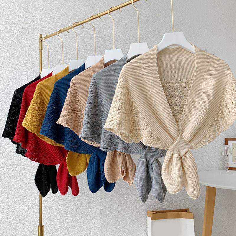 Kvinners fasjonable strikkesjal kan brukes i alle årstider. Allsidig high-end sjal. Solbeskyttelse og varmt skjerf