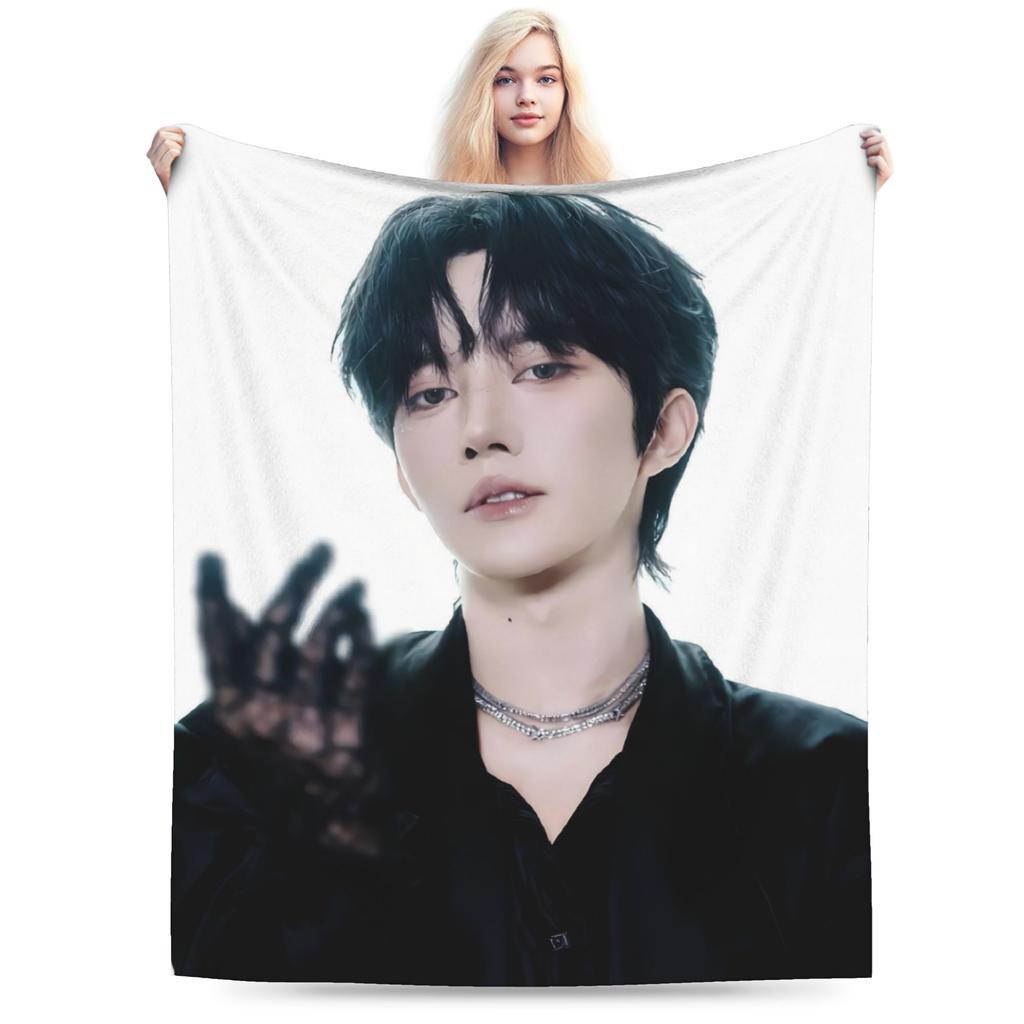 Huang Xing Eliot Huang DDesire Plush Blanket Child Flannel Throw Blanket For Home Decor Soft Custom DIY Quality Bedspread Gift