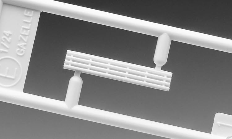 Hasegawa Nissan Gazelle Early Type HT 1979 Plastic Model 20731 1/24 (S110) 2000XE-II (Car)