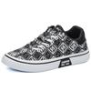 Men's Shoes Low-top Board Shoes Skateboard Shoes Fashion Canvas Casual Shoes