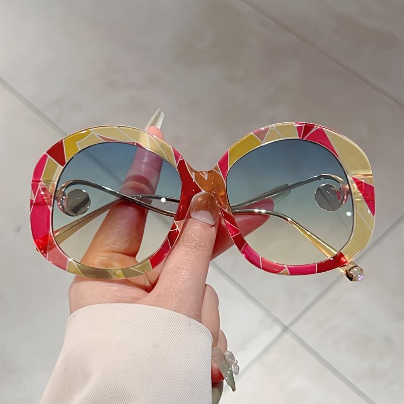 

1 Pair of Women S New Fashion Oval Glasses with Unique Wavy Arms - Metal Frame, Decorative Lenses for Street Style and Parties розовый