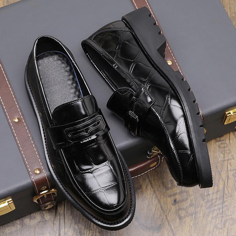 

Четыре Сезона Новые Большие Размеры Кожаная Обувь Глянцевые Лоферы Деловая Нога Свадебная Кожаная Обувь Мужская Обувь Тренд 46 46