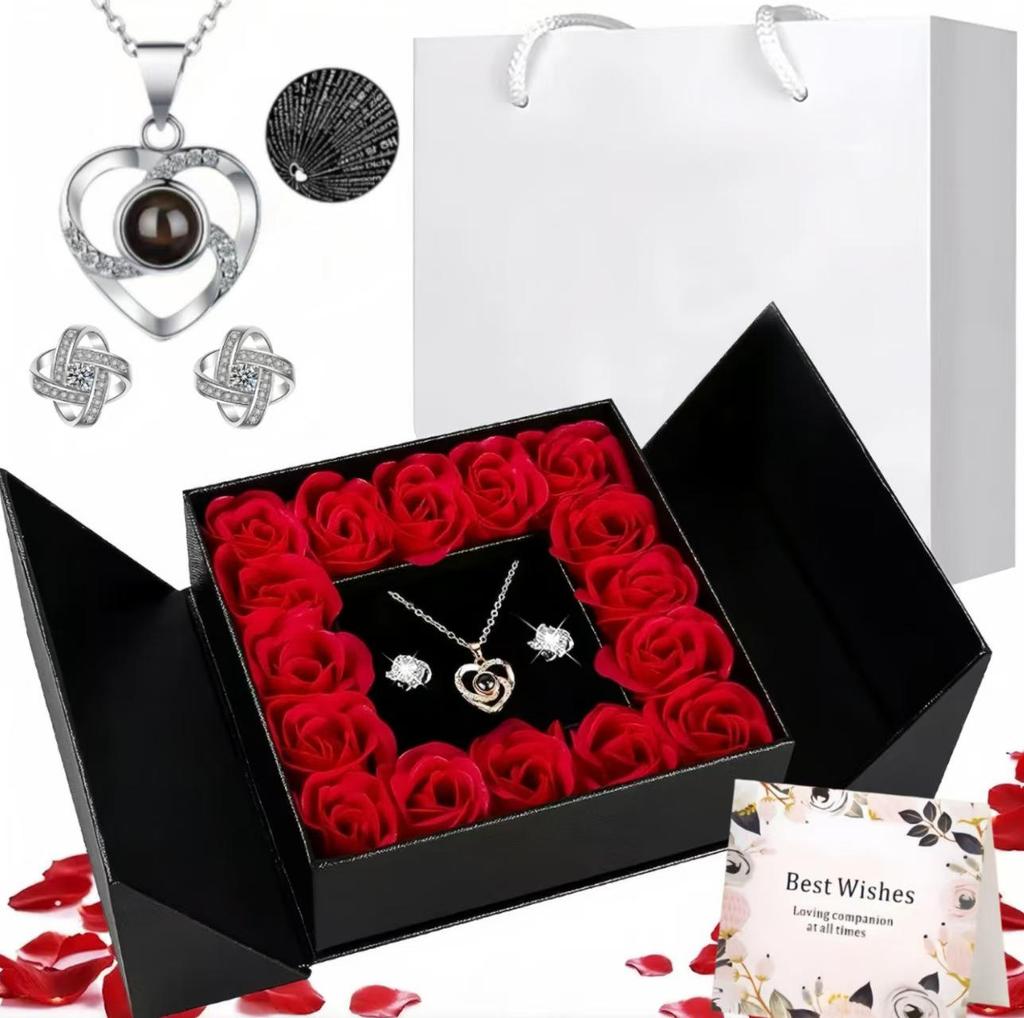 100 Languages 'I Love You' Heart Projection Necklace - Valentine's Day Gift