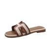 Flat bottom outer wear one-word cool slippers women's 2025 summer new travel and vacation color matching beach slippers foreign trade slippers