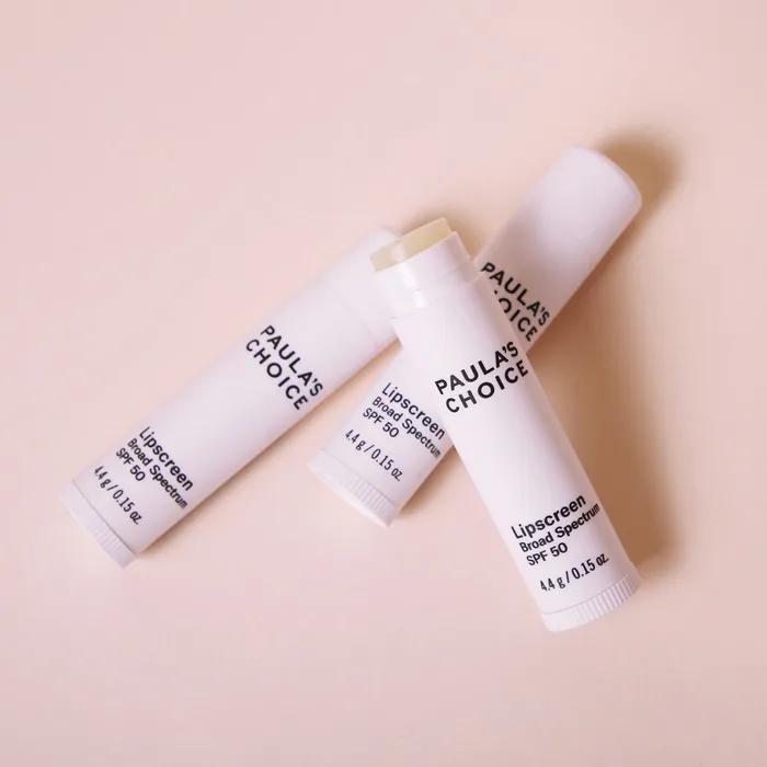 

Защита от UVA и UVB лучей_Солнцезащитный бальзам для губ SPF 50+