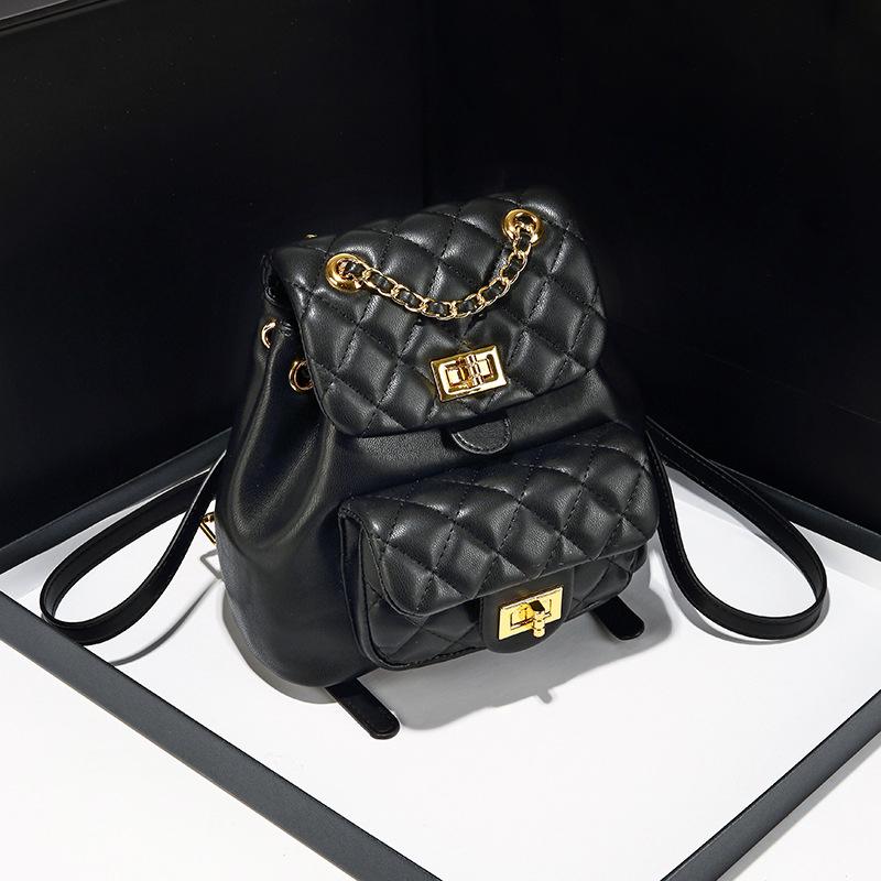 Korean Niche Backpack  New Spring and Summer Fashion Diamond Bag for Women Commuting Versatile Chain Backpack for Women