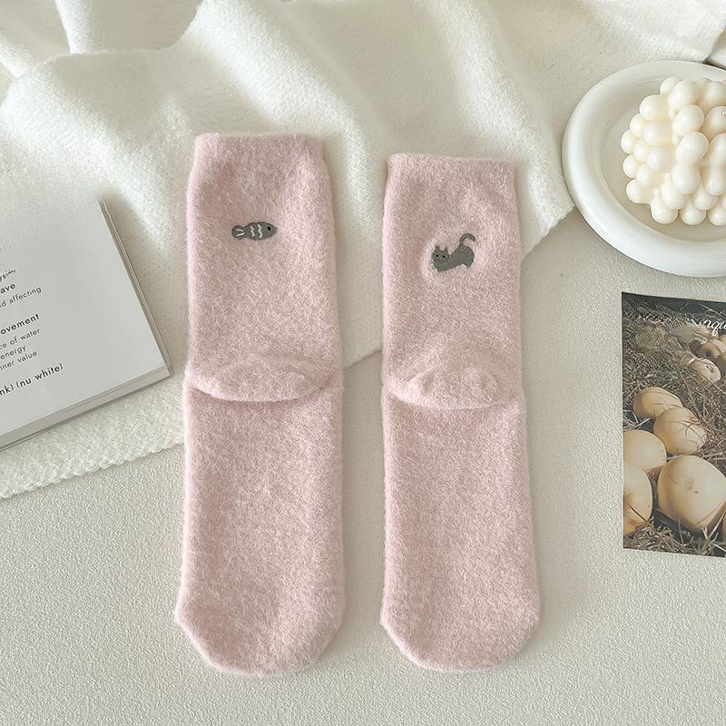 Australian Fleece Women's Mid-calf Socks, Thickened and Fleece Warm Sleep Socks, Cute Embroidered Postpartum Socks, Winter Long Socks
