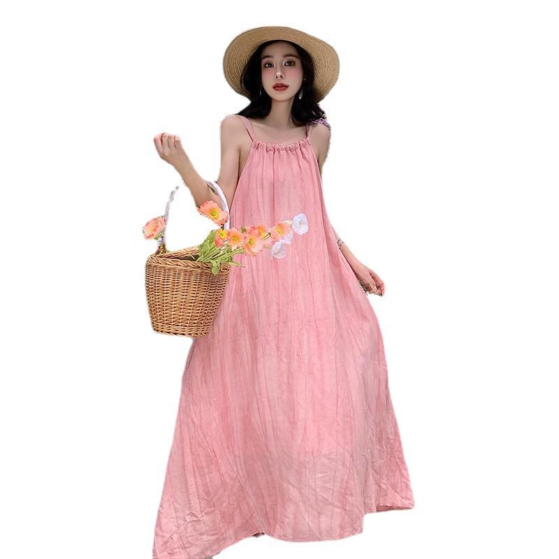 Lazy vacation beach dress pink sleeveless neck dress summer 2026 new super fairy seaside photo skirt