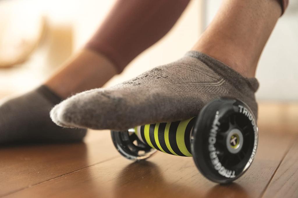 Japanese TRIGGERPOINT Nano LTE Multi Roller 22105 [Genuine Product] Black/Lime