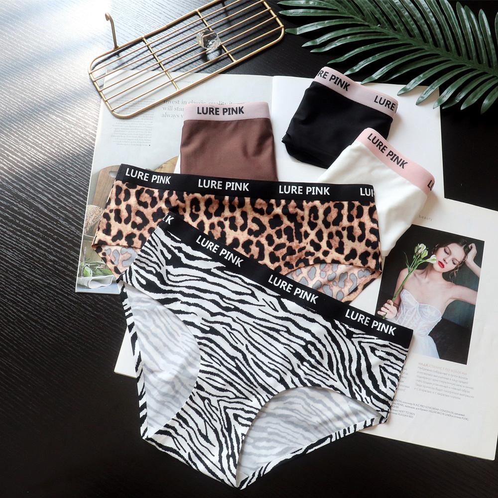 Einfache, modisch bedruckte einteilige High-Spring-Unterwäsche für Damen aus Eisseide, mittlerer, niedriger Bund, Damenslips