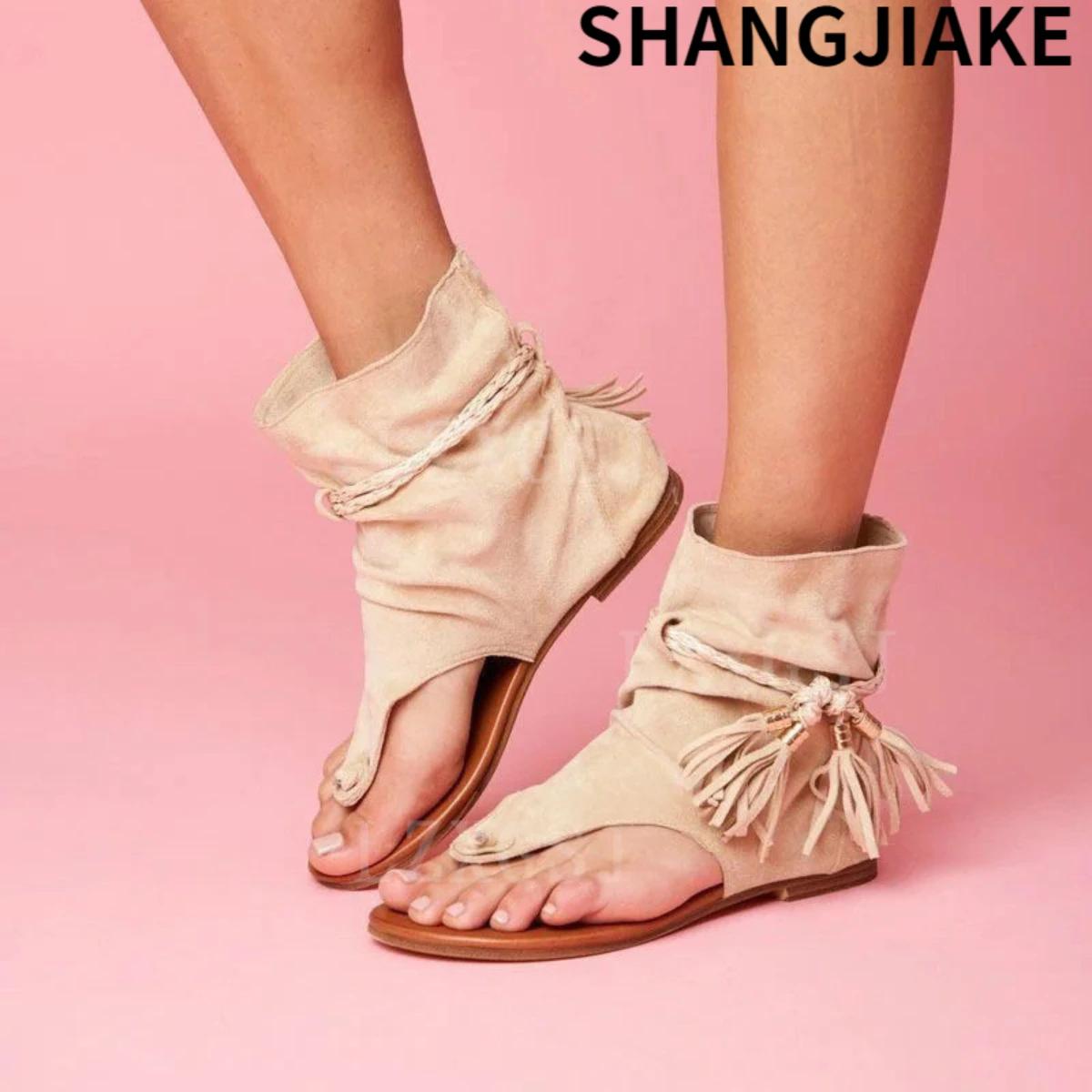 

Большие размеры сандалии женские 2024 европейские американские ретро сандалии на плоской подошве с кисточками и клипсами на носке классные ботинки женские туфли 35 бежевый