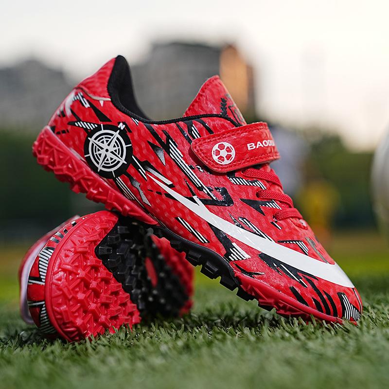 Winter Youth Students Children's Football Shoes Boys Girls Flat Shattered Nails Competition Training Shoes Sneakers Girls