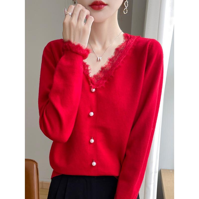 Stylish and thin fashion V-neck lace edge knitted bottoming shirt women's thin sweater top
