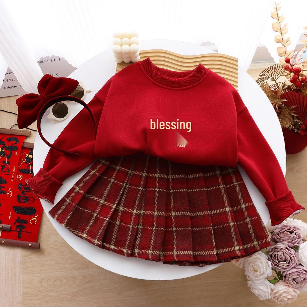 2026 Year of the Horse Family Matching Outfits: High-End Plus Velvet for Mother-Son/Daughter & Baby Rompers for New Year