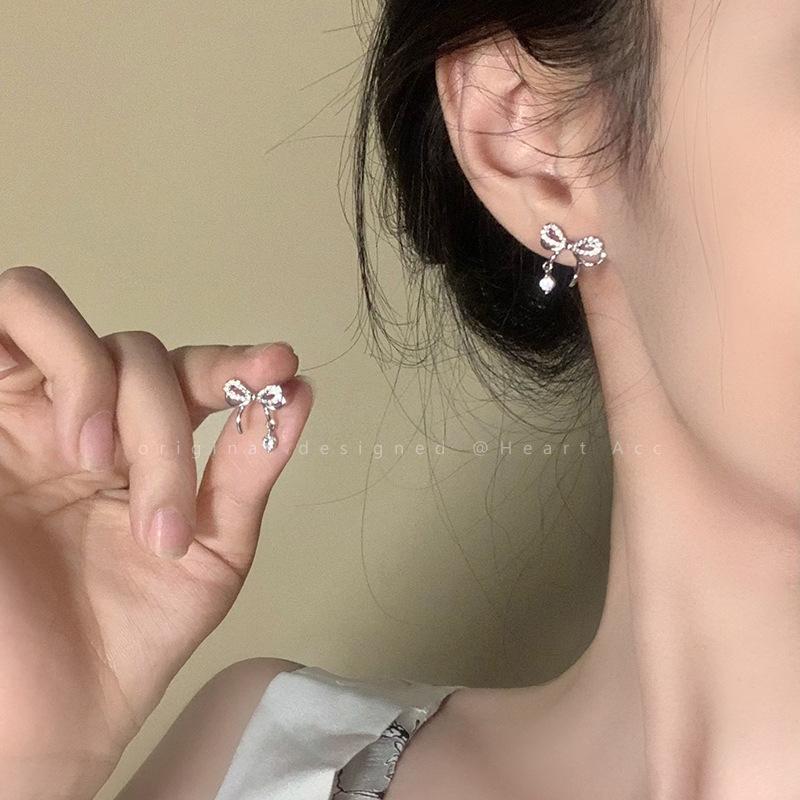 Silver Needle Pearl Zircon Earrings Women's High-end Sense Niche Temperament Cold Wind Mori Earrings Ear Jewelry