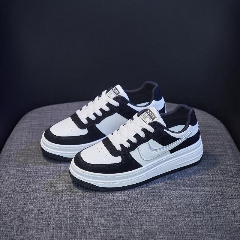 Little White Shoes Women's 2025 Spring New Korean Version of Board Shoes Women Ins Tide Students Flat Bottom Running Breathable Leisure ZK05