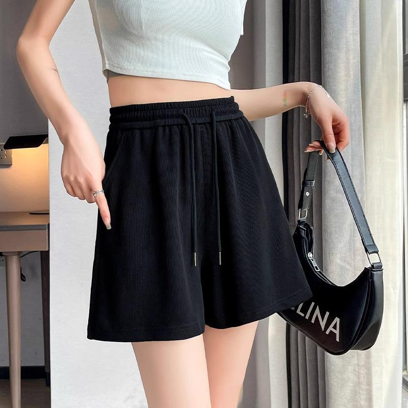 

Женские повседневные шорты А-силуэта с широкими штанинами из черного ледяного шелка с высокой посадкой 2025 XS (60-79 lbs) чёрный