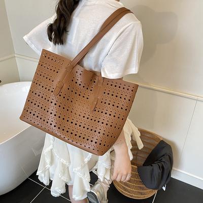 Commuter Large-capacity Hollow Bag Women's New Fashionable Versatile Shoulder Bag To Work Portable Tote Bag