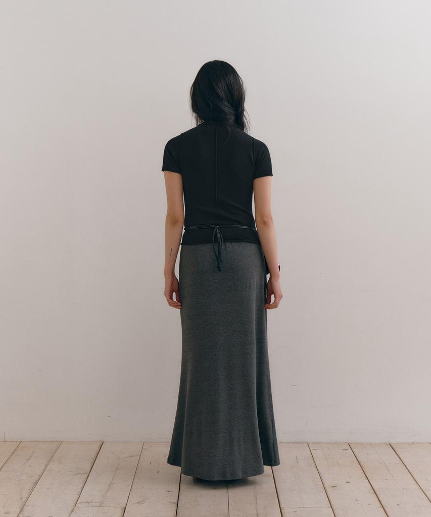 Loutaideu Slit Turtleneck Knit [Black]