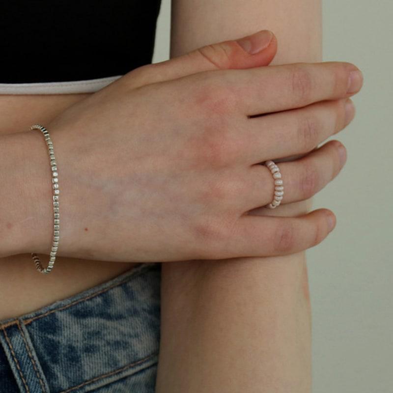 Less Is More Beads Rings Set (3 Color)