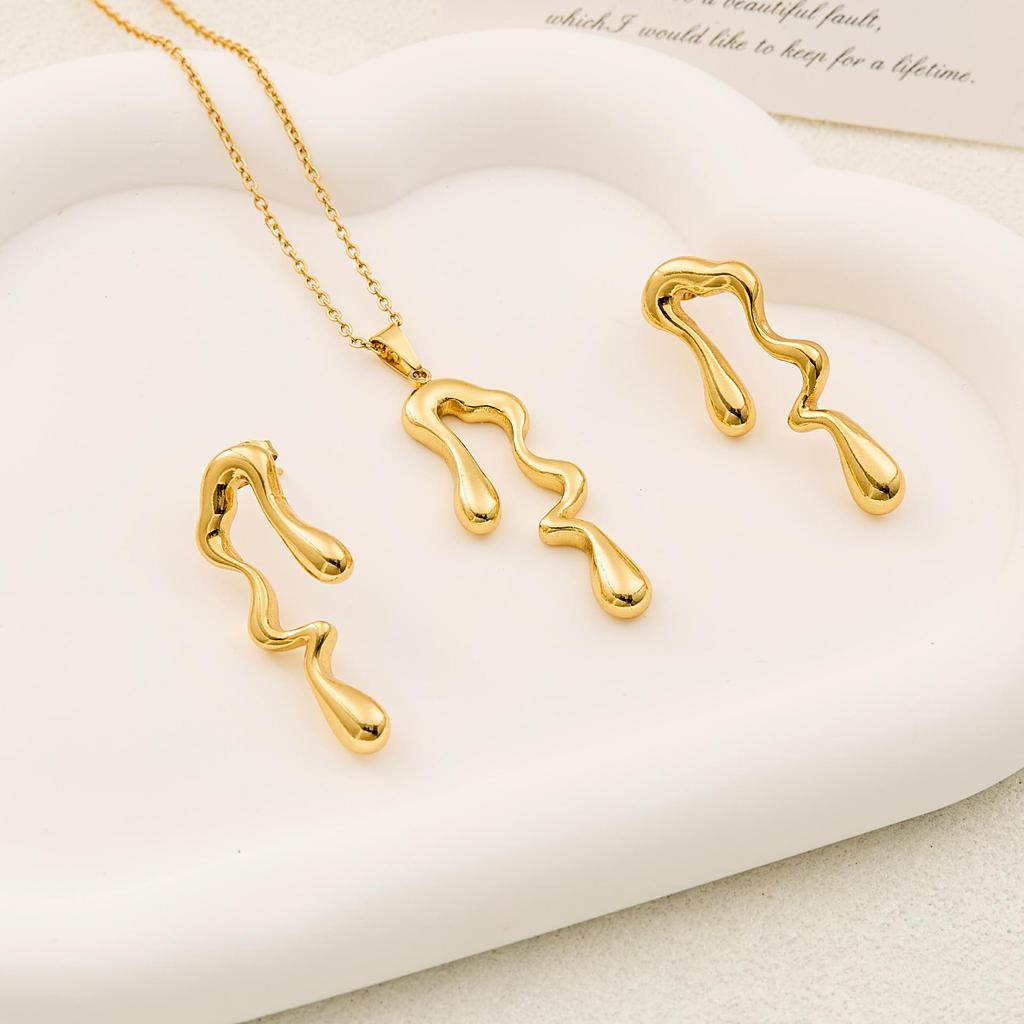 Stainless Steel Heart Necklace & Earring Set - European/American Style