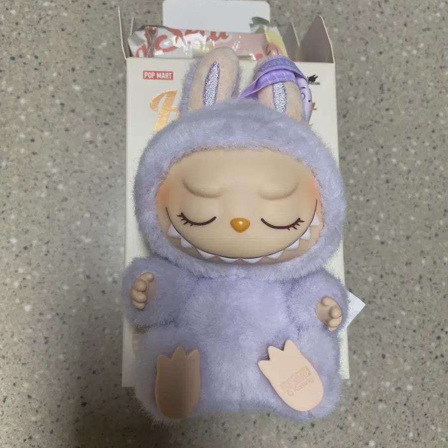 

Давайте поиграем с Лабубуной