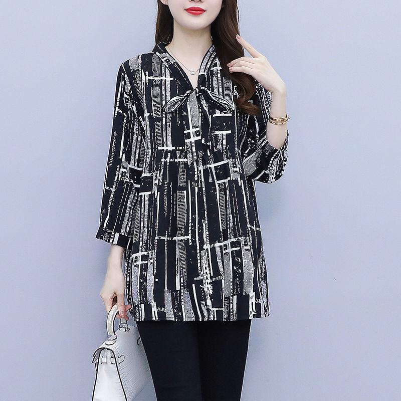 2024 Spring/Summer Chic Chiffon Shirt - Plus Size, Loose Fit, Three-Quarter Sleeves for Middle-Aged Women