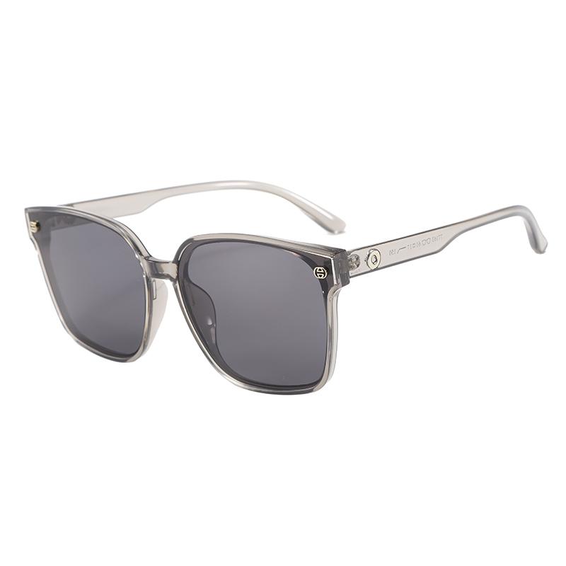 Luxury Fashion Square Sunglasses Women Men Exquisite Sweet Leisure Brand Sun Glasses Outdoor Driving Lady Man Glasses UV400