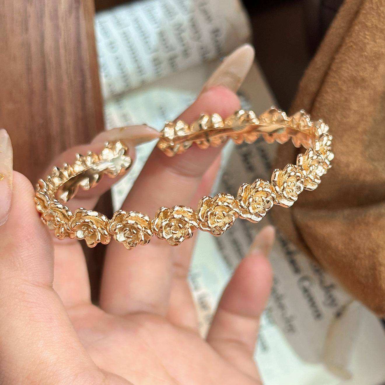 Palace-style Seiko Rose Solid Handmade Light Luxury Versatile Retro Style Women s Bracelet One Size(16-22CM)