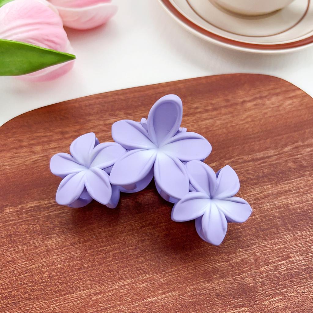 Summer Style Candy-Colored Three-Flower Plastic Beautiful, Fashionable, Simple, Sweet And Cute Hair Clip For Women