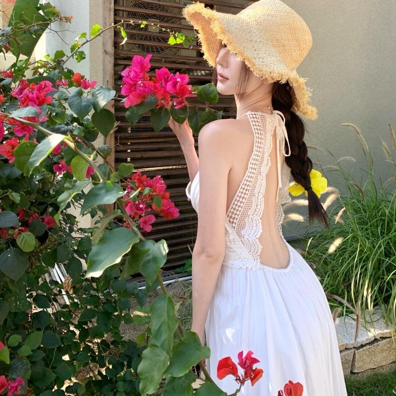 French V-neck White Moonlight Lace Splicing Island Photo Beautiful Summer Seaside Vacation Wind Suspender Dress Women