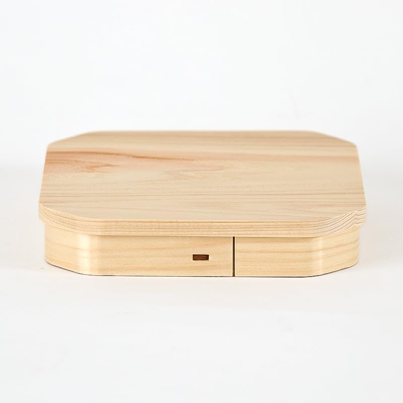 4,0-palcový skladací podnos (cyprus hinoki) na použitie ako sanpo (trojuholníkový oltár), kamidana (svätyňa), kagami mochi (ryžový koláč), obetné dary, oltár, alebo